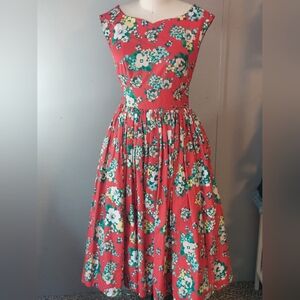 MODCLOTH red floral VTG inspo Circle swing dress Cottagecore S pockets